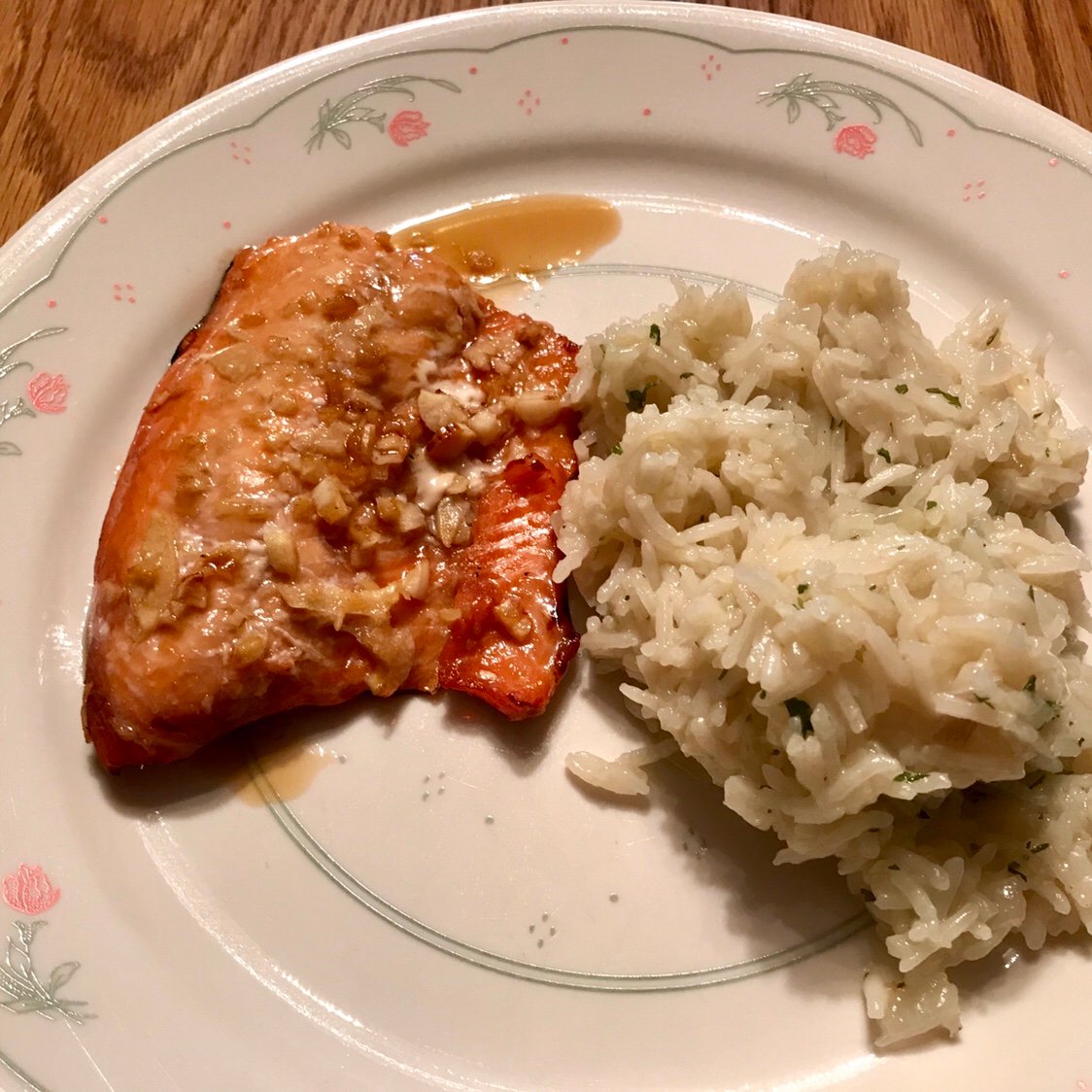Recipe of the Week – Bourbon Glazed Salmon with Rice Pilot